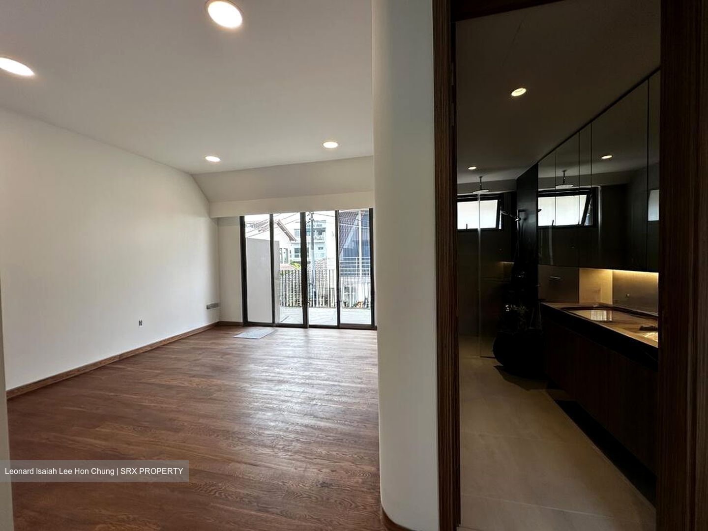 Sembawang Hills Estate (D20), Terrace #501702471